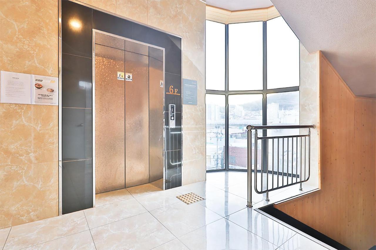 Shire Hotel Seomyeon Пусан Экстерьер фото